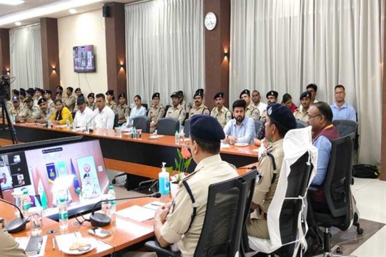 इंदौर में पहली बार आयोजित हुई संभाग स्तरीय पुलिस प्रशिक्षण कार्यशालाप्रदेश के अन्य संभागों में भी होगा आयोजन