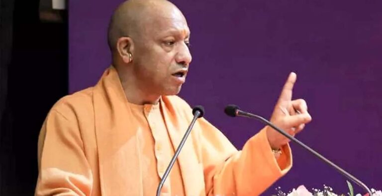 किसानों के लिए योगी सरकार का बड़ा सहारा, बीज, सिंचाई और फसल बिक्री तक मिल रही सुविधाएं