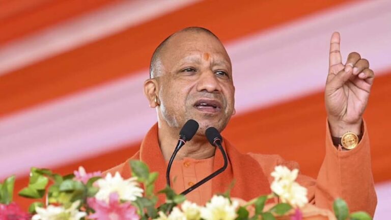 UP में जीरो पॉवर्टी मिशन का असर, 4.25 लाख परिवारों को मिला सरकारी योजनाओं का लाभ