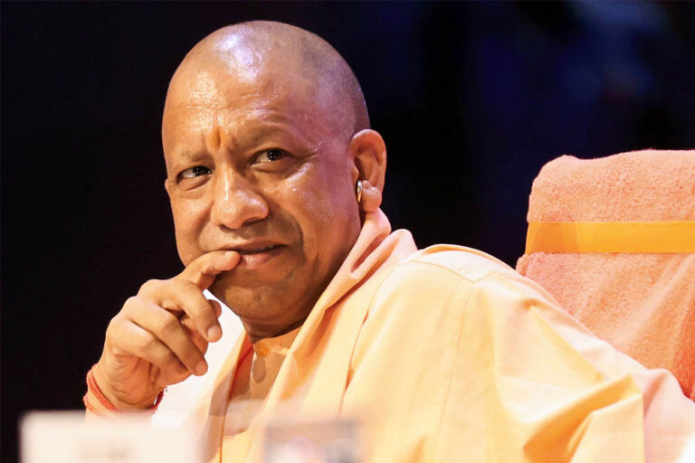 CM डैशबोर्ड रैंकिंग जारी: शाहजहांपुर ने मारी बाजी, दूसरे पायदान पर पहुंचा रामपुर