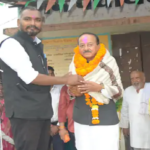 राजनांदगांव : नवीन राजस्व ग्राम का दर्जा दिलाने में सक्रिय रहे खंडेलवाल को दी उपाधि…