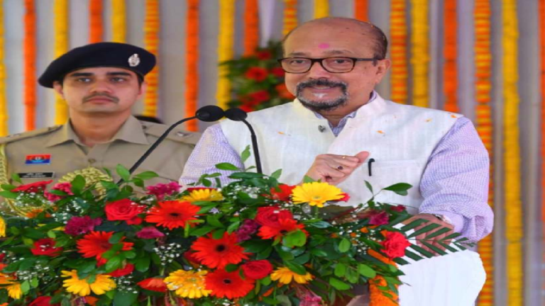 CG : लक्ष्य हासिल करने के लिए जुनून जगाएं और मेहनत करें : राज्यपाल डेका…