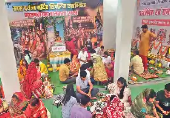 राजनांदगांव : रुद्राभिषेक, पार्थिव शिवलिंग निर्माण व श्रीराम कथा में जुटे…