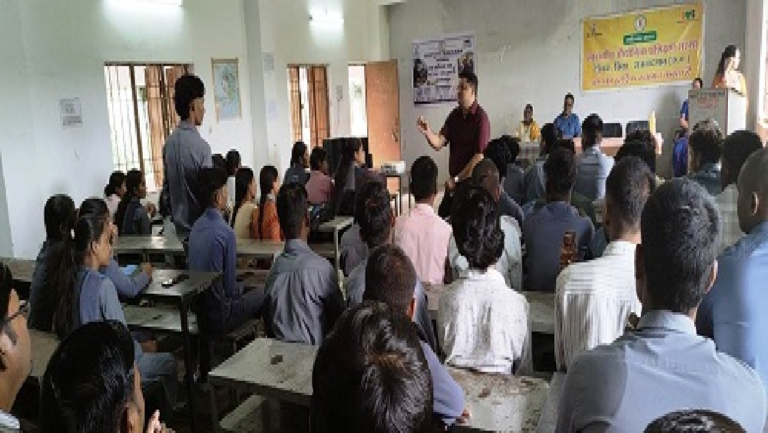 राजनांदगांव : आईटीआई टेड़ेसरा में नव कौशल पथ नई राह नया हुनर कार्यक्रम का हुआ आयोजन…