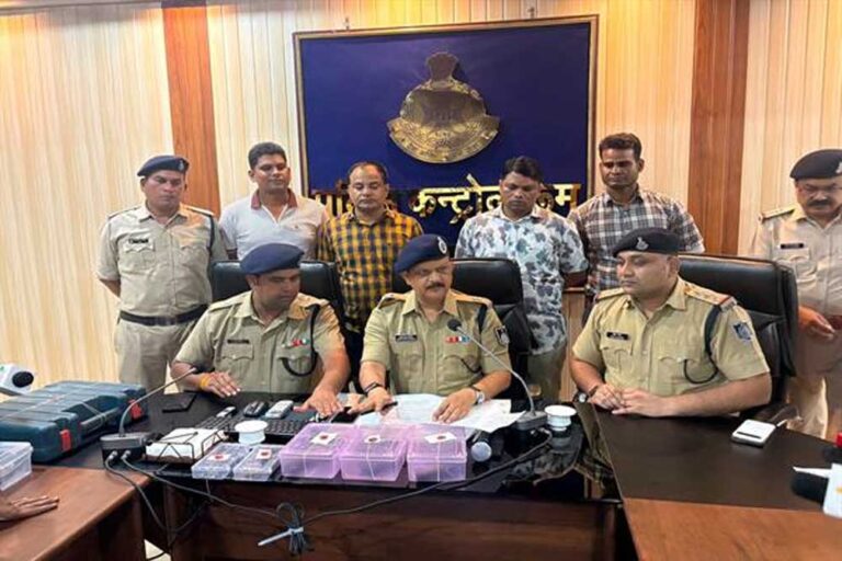 अवैध हथियारों पर शिकंजा: MP पुलिस ने 5 दिन में 31 हथियार किए जब्त, 10 आरोपी गिरफ्तार