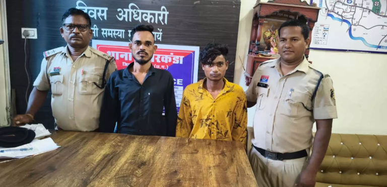 CG : फरसा-चापड़ लेकर खूनी संघर्ष करने वाले तीन आरोपी गिरफ्तार …