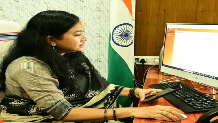 CG : दीपक चौधरी का सीएम हेल्पलाइन में डीजी पे मांग हुआ पूरा …
