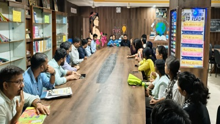 CG : एकलव्य आवासीय विद्यालय छुरीकला का किया गया आकस्मिक निरीक्षण …