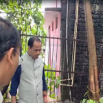 CG : रायपुर में महाभियान: पेड़ों को कंक्रीट और जाली से मिल रही मुक्ति, फील्ड पर निकले कलेक्टर …