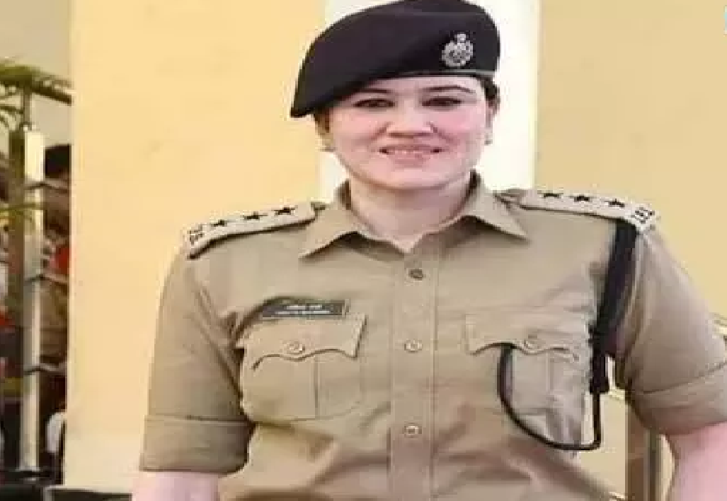 राजनांदगांव : एसपी अंकिता शर्मा ने टीआई को किया लाइन अटैच …