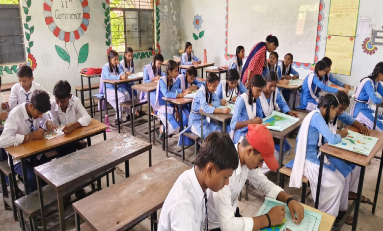 CG : सेवा संकल्प अभियान : ‘मेरे सपनों का भारत’ में धमतरी के विद्यार्थियों ने रची विकास और राष्ट्र निर्माण की तस्वीर