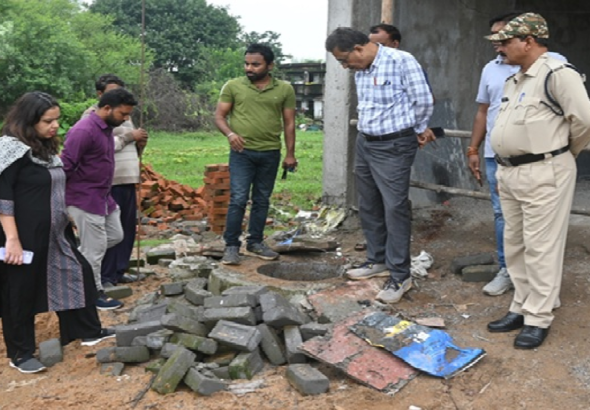 CG : निगम आयुक्त ने किया विभिन्न विकास कार्यों का निरीक्षण…