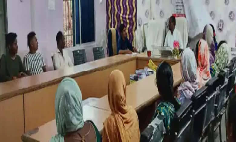 राजनांदगांव : "सफाई में लापरवाही हुई तो वेतन काटा जाएगा, सुधार नहीं हुआ तो नौकरी जाएगी'…