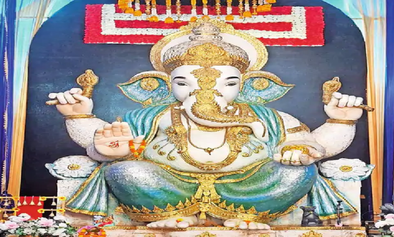राजनांदगांव : आजाद चौक का राजा 80 वर्षों से चली आ रही आस्था व परंपरा…