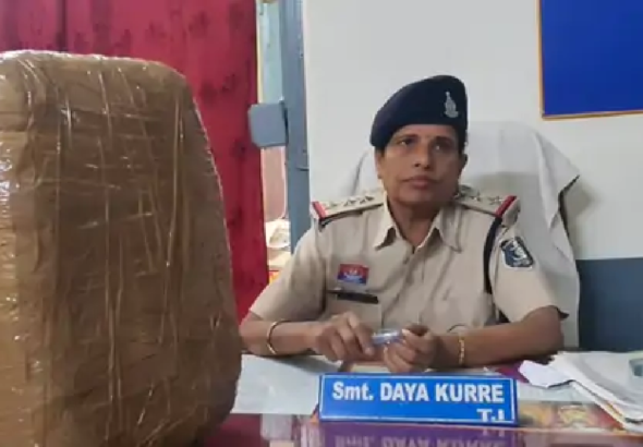 राजनांदगांव : ट्रेन में मिले लावारिस बैग से 8.64 किलो गांजा बरामद…