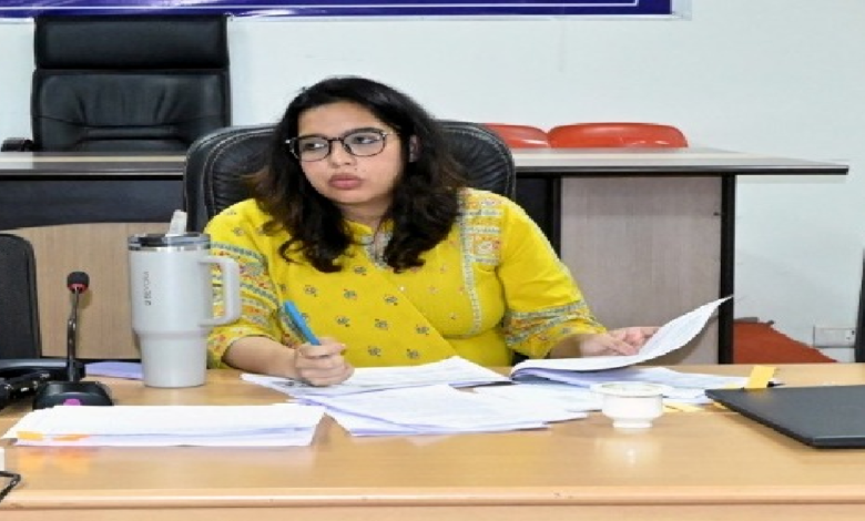 CG : निगम आयुक्त ने ली बैठक, गणेश उत्सव व्यवस्था समेत विभिन्न कार्यों की समीक्षा…