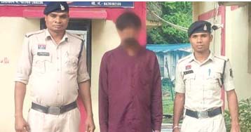 राजनांदगांव : झांकी देखने गया परिवार के घर घुसा चोर, बंदी…