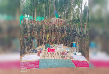 CG : बीजापुर में नक्सलियों के खिलाफ बड़ी कार्रवाई, CRPF ने जंगलों में छिपाए हथियारों का जखीरा पकड़ा …