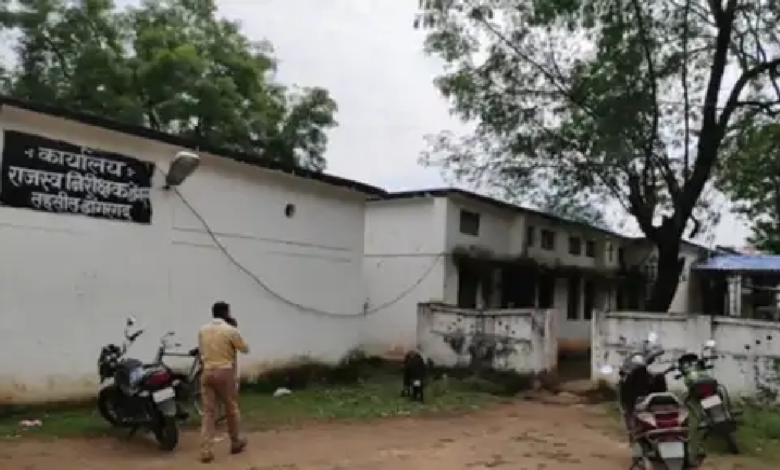 राजनांदगांव : अब उपकोषालय से नहीं मिलेगा स्टाम्प स्ट्रांग रूम जिला कोषालय में होगा शिफ्ट ...