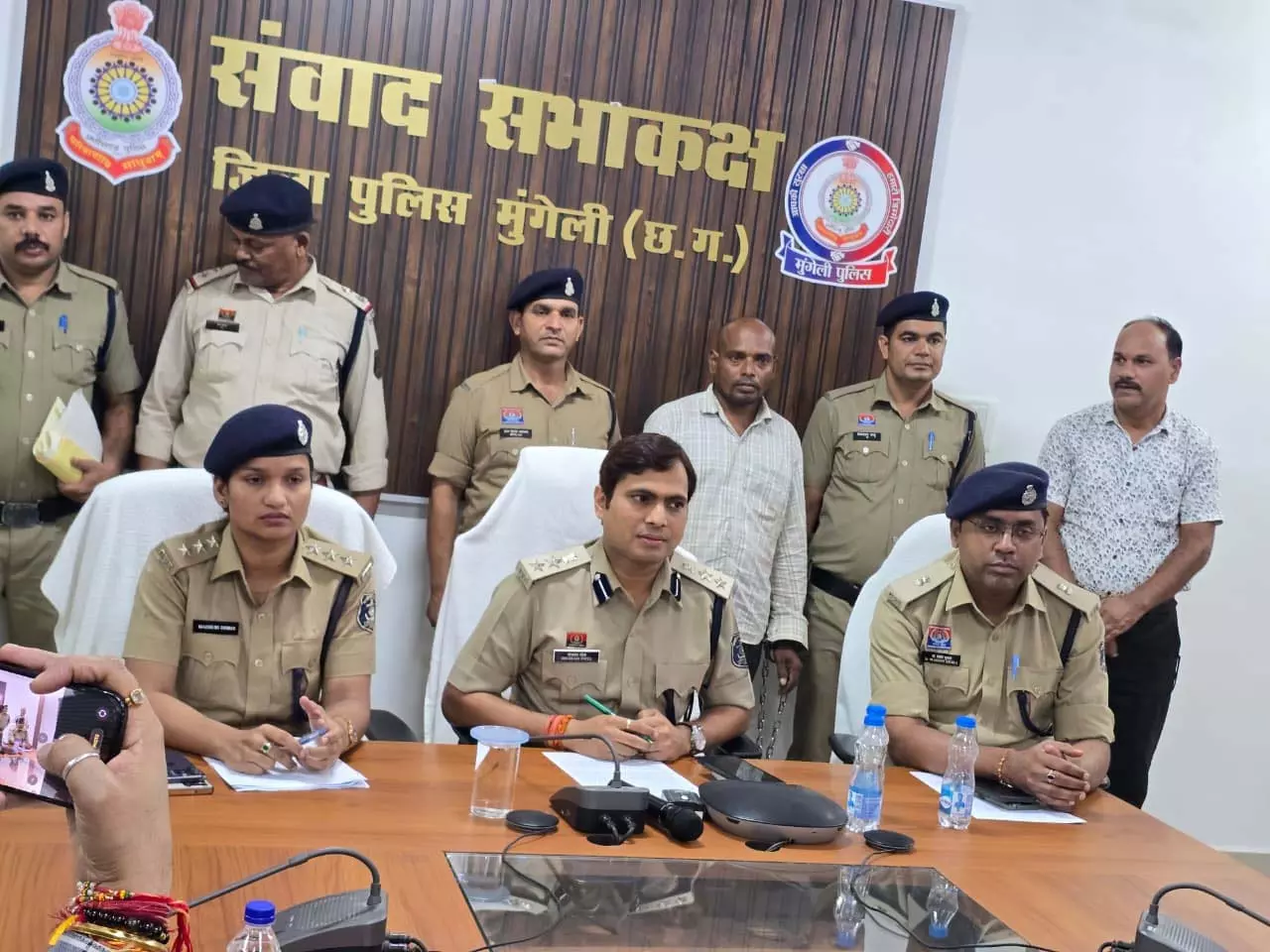 CG : भाई निकला भाई का हत्यारा, दंपति के अंधेकत्ल का पुलिस ने किया खुलासा …