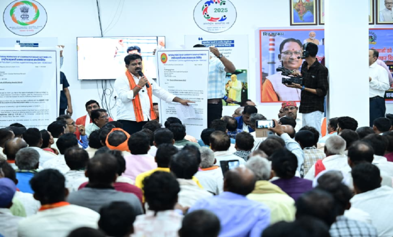 CG : डिप्टी सीएम शर्मा ने गन्ना किसानों को रियायती दर पर शक्कर वितरण का शुभारंभ किया …