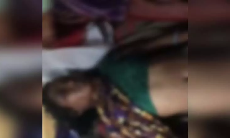 CG : पति बना हैवान, बेल्ट से पीट-पीटकर पत्नी को मार डाला …
