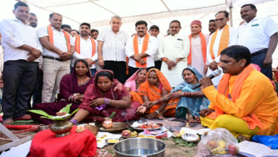 CG : विजय शर्मा ने सीसी सड़क सह नाली निर्माण कार्यों का किया भूमिपूजन...