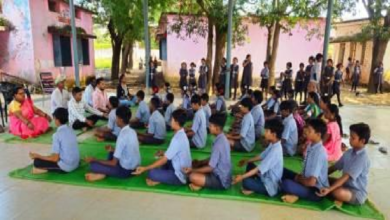 राजनांदगांव : स्वास्थ्य का नया संदेश : घोरतलाव स्कूल में योग और ध्यान शिविर का सफल आयोजन...