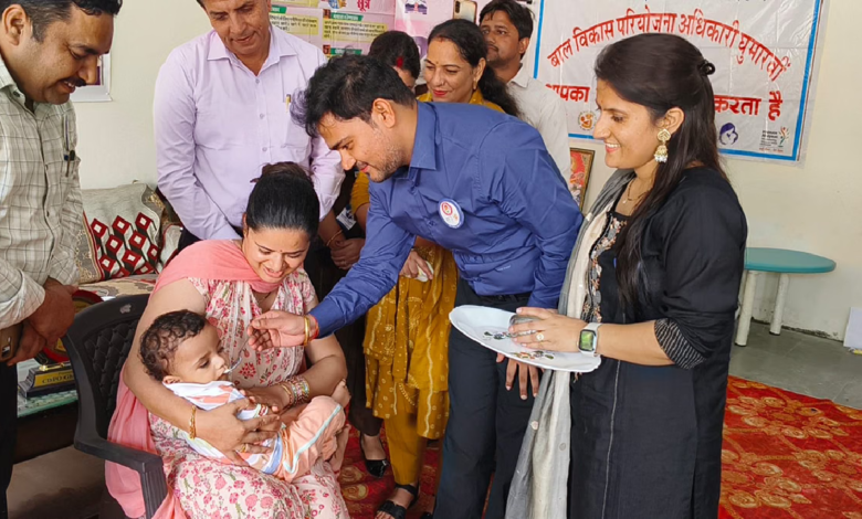 CG : नन्हें बच्चों को पोषण का सहारा, माता-पिता को मिली राहत…