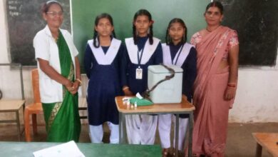 राजनांदगांव : सर्वाइकल कैंसर से बचाव के लिए बालिकाओं को लगाया जा रहा एचपीवी वैक्सीन...