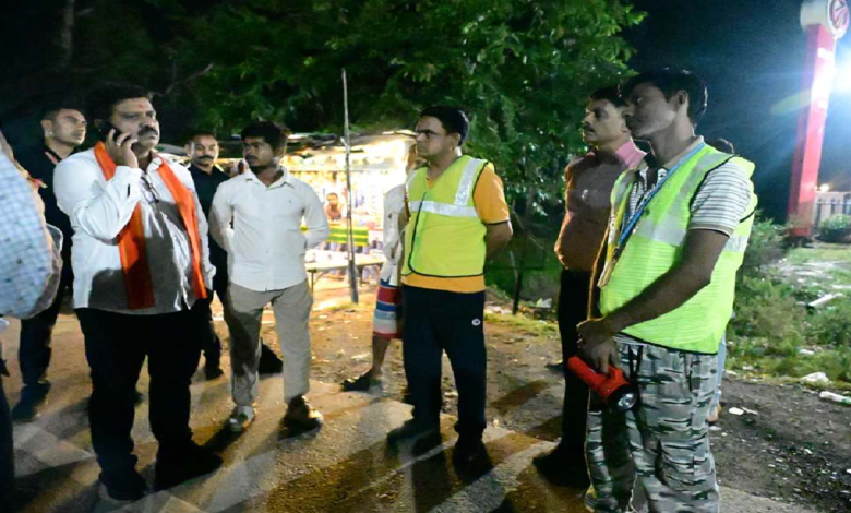 CG : कवर्धा-बेमेतरा मार्ग पर पशुओं को देख विजय शर्मा ने अधिकारियों को लगाई फटकार …