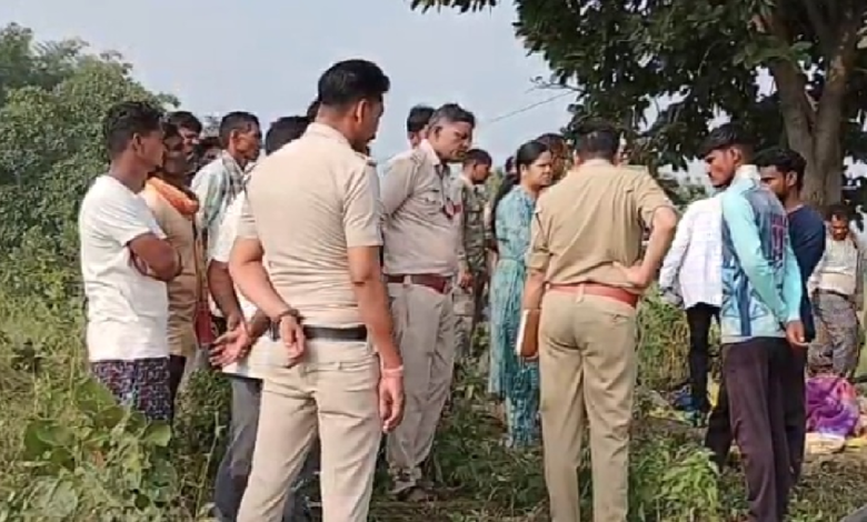 CG : नाले के पास संदिग्ध हालत में मिला गांव के पंच का शव, हत्या की आशंका से जांच तेज …