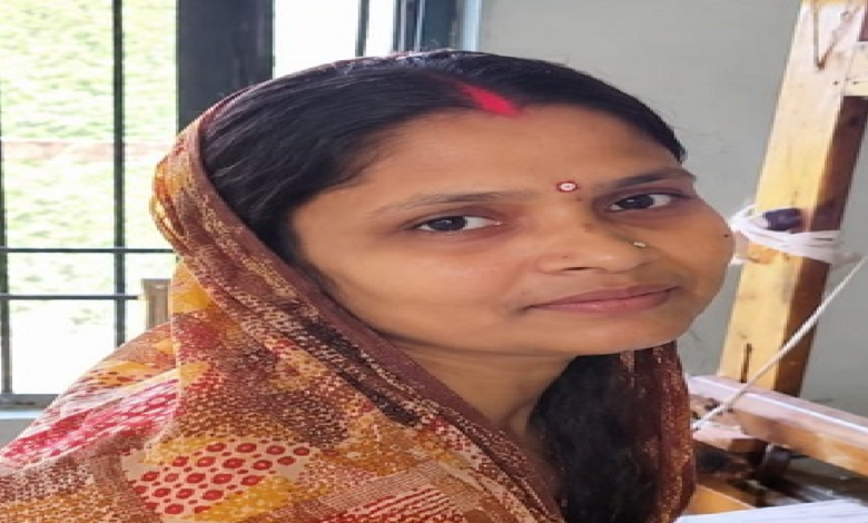राजनांदगांव : उन्नत उपकरण सहायता से मिन यादव के बुनकरी कार्य को मिली नई गति …
