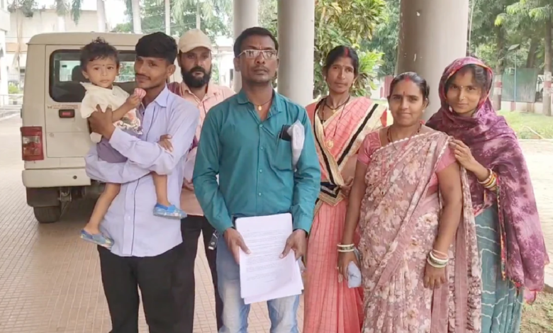 CG : जादू-टोना के आरोप से परिवार परेशान, न्याय के लिए प्रशासन से लगाई गुहार …