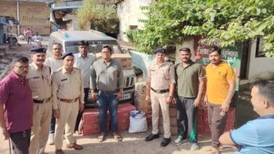 Rajnandgaon : मुखबिर की खबर पक्की थी, नाकेबंदी भी थी… फिर कैसे भाग निकले शराब तस्कर? …